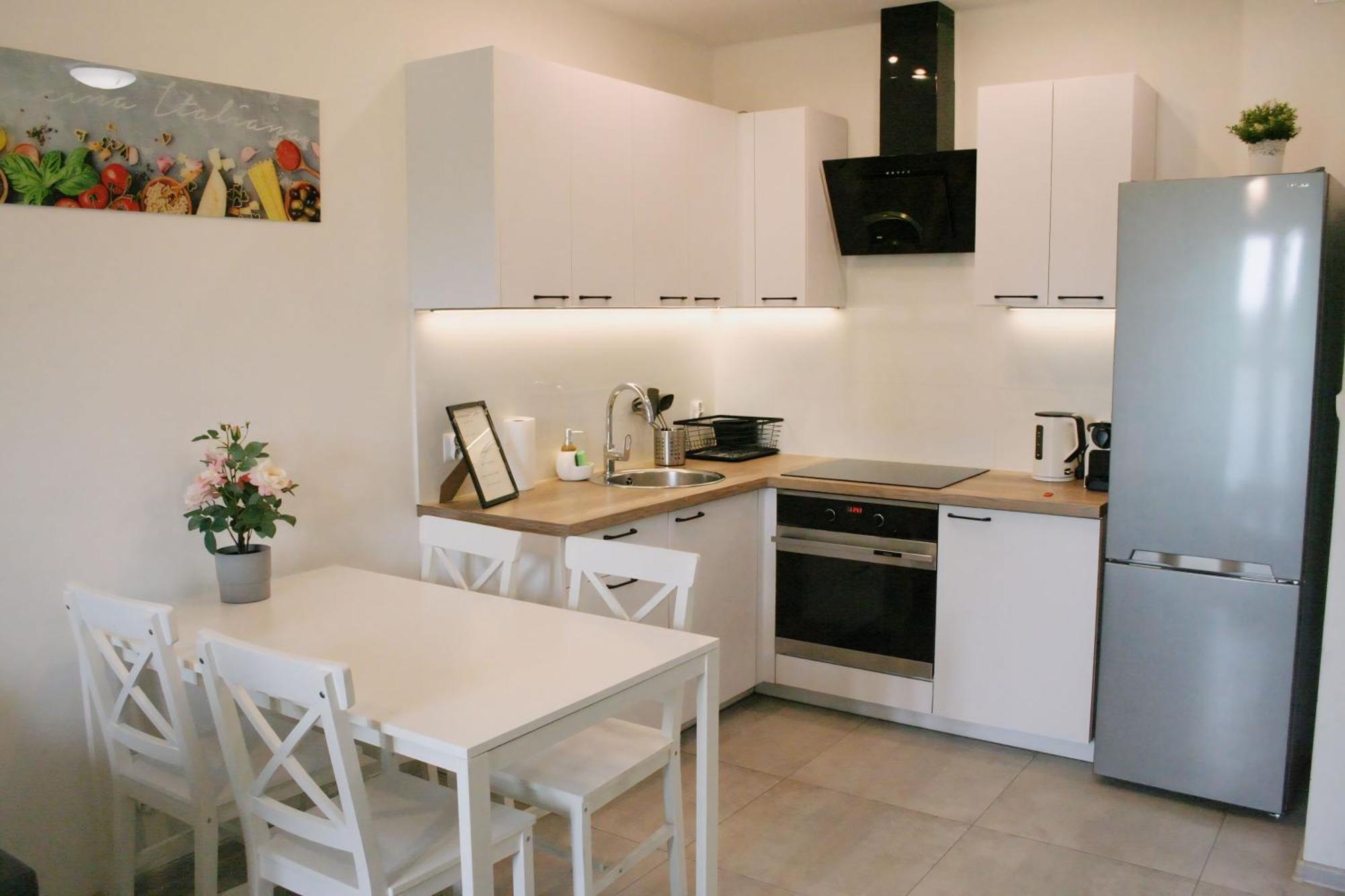 Apartment Feniks Torun, Starowka, Centrum -prywatny Parking, Balkon, Smart Tv *